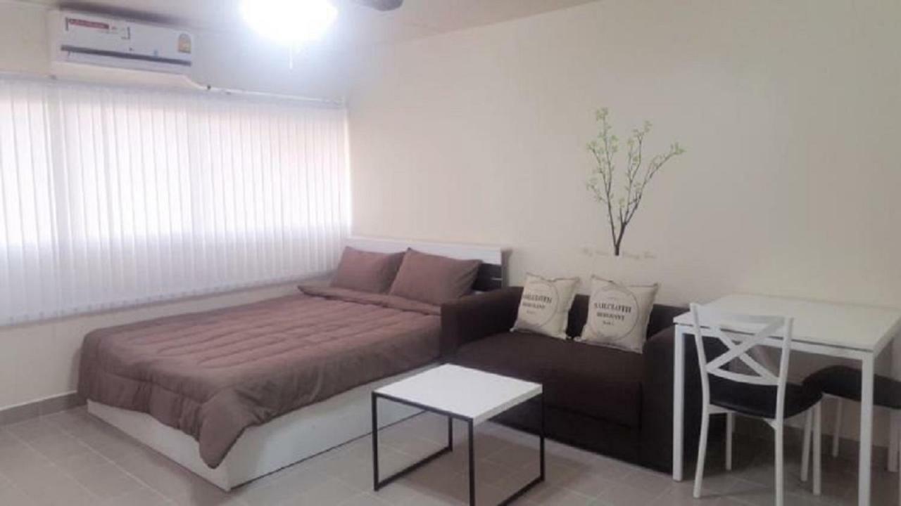 Popular Condo C4 Нонтабури Екстериор снимка